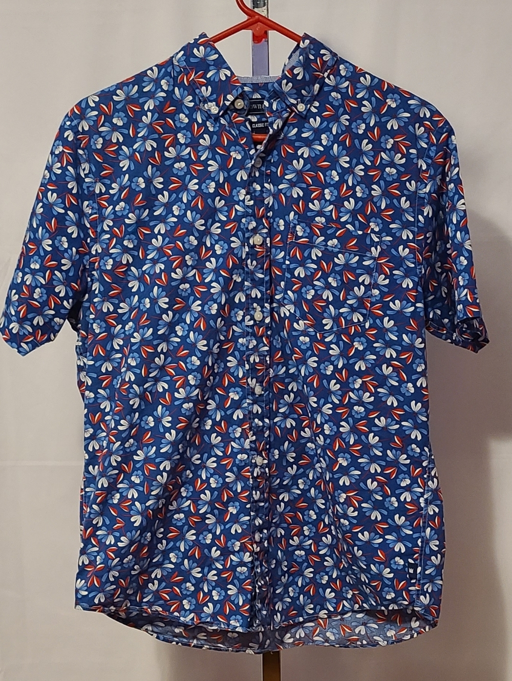 Crown And Ivy Red White And Blue Floral Button Down Shirt